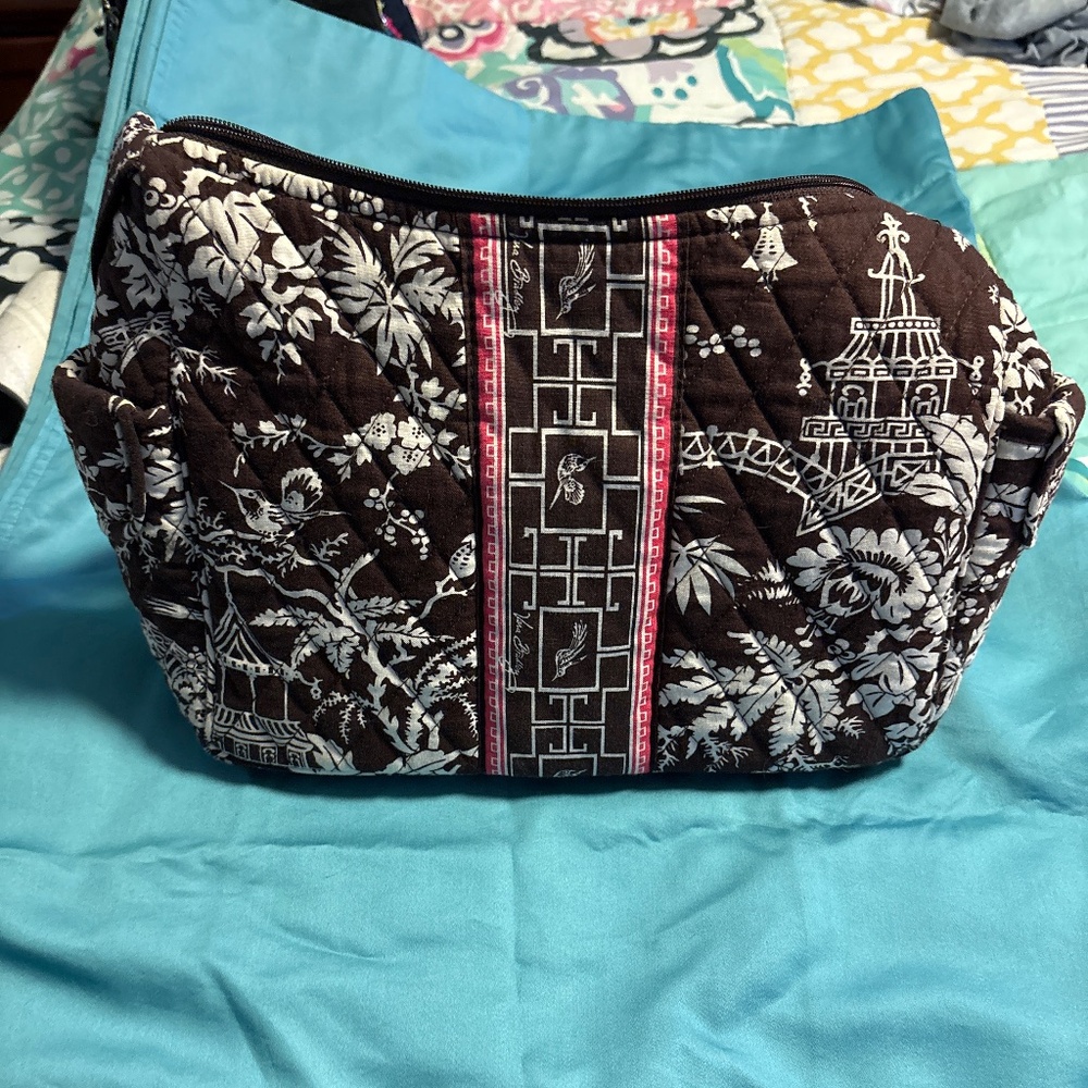 Vera Bradley handbag. Brown and cream.